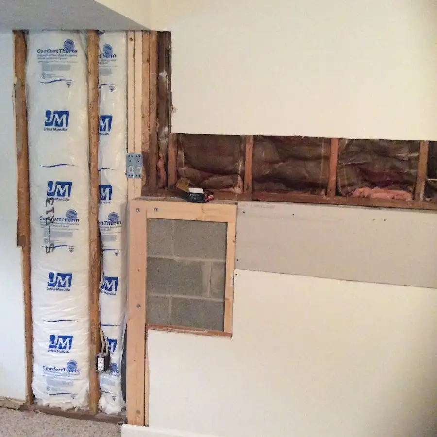 Wall insulation replacement during Structural Drying in Independence